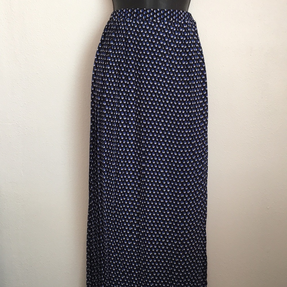 💙Michael Kors long flowy skirt